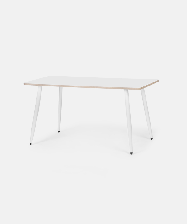 테이블.18004